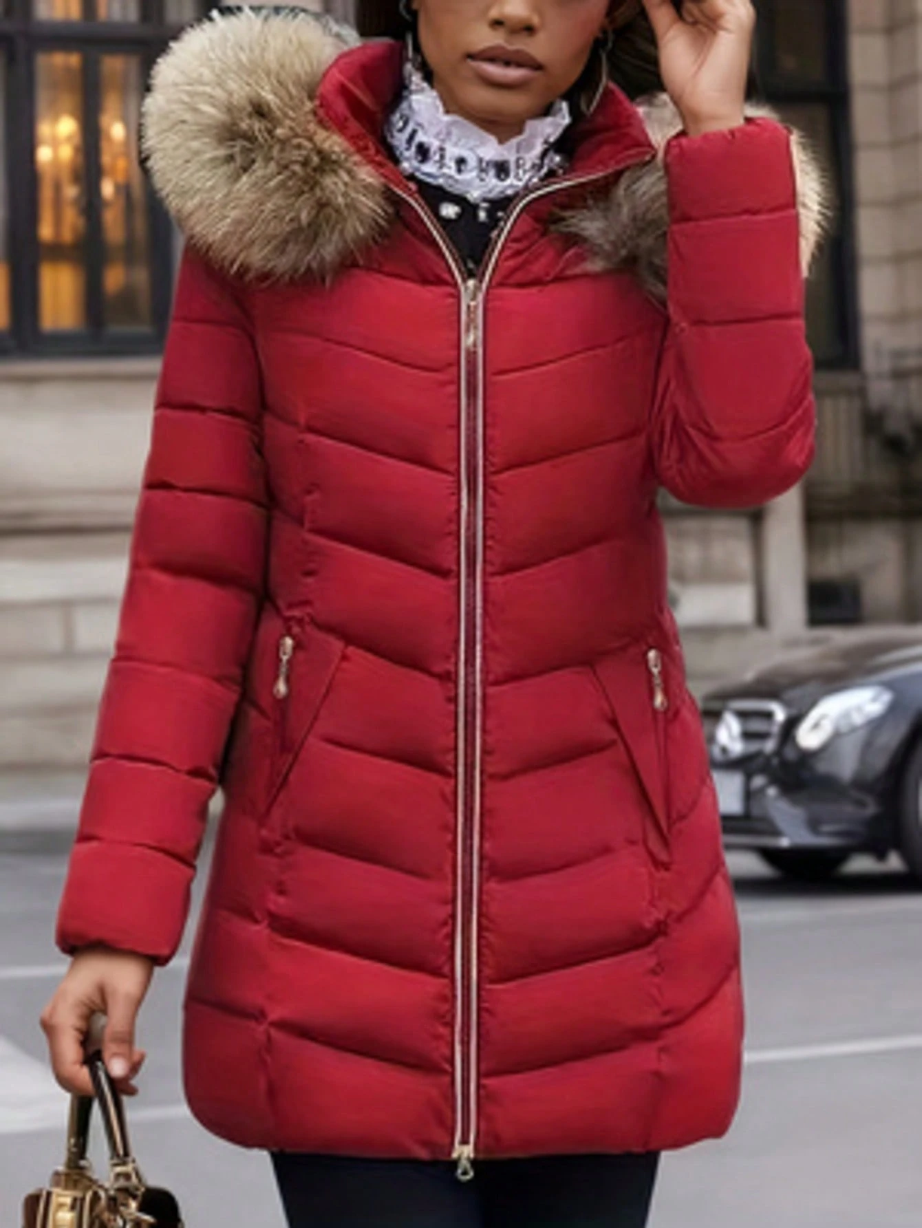 Women's slim fit padded coat with large fur collar