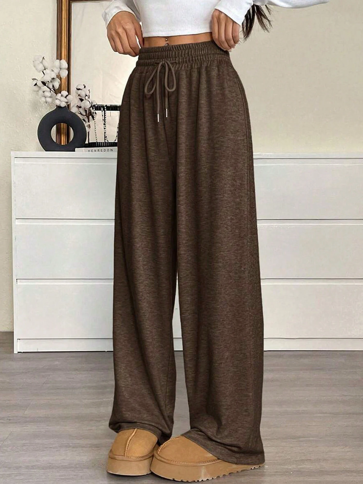 Women's loose fit wide-leg pants